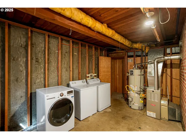 $699,000 | 3130 Northwest Van Buren Avenue, Corvallis, OR 97330