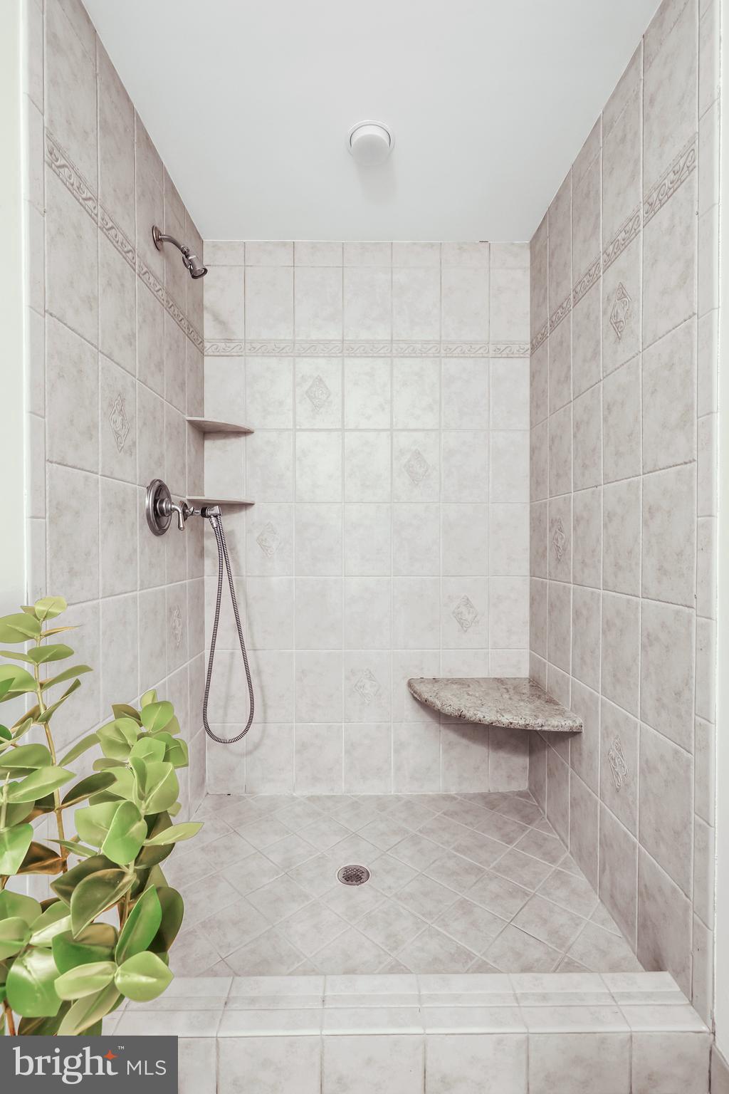11575 Maple Ridge Road Reston, VA 20190 - Photo 23 of 68