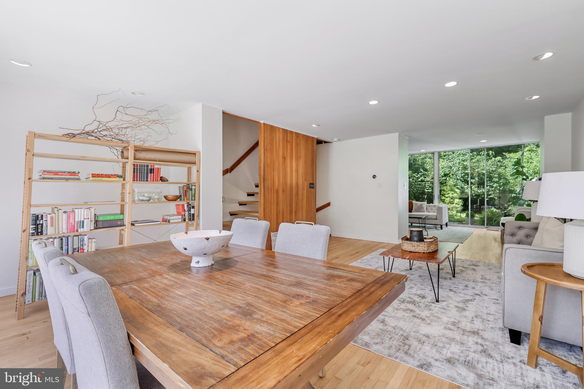 11575 Maple Ridge Road Reston, VA 20190 - Photo 35 of 68