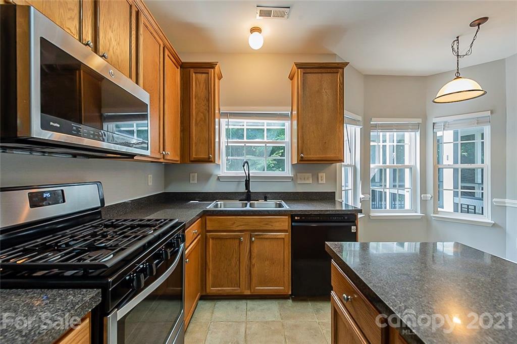 1633 Kallaramo Road Rock Hill, SC 29732 - Photo 7 of 21 Gallery Image 7