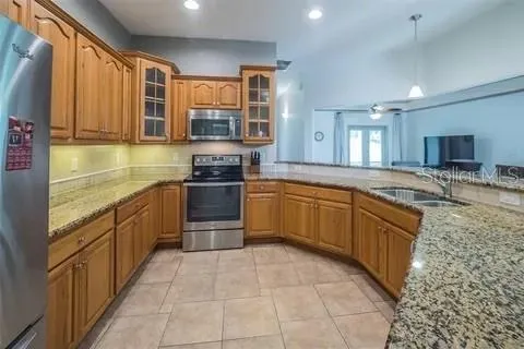 $2,800 | 30442 Island Club Drive, Tavares, FL 32778