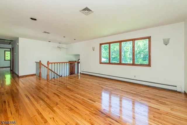 $999,000 | 36 Bellows Lane, Montville, NJ 07082