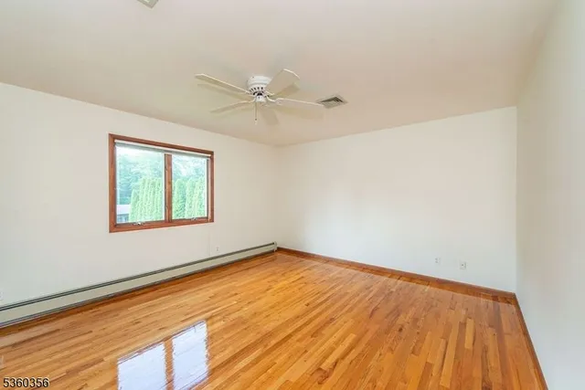 $999,000 | 36 Bellows Lane, Montville, NJ 07082