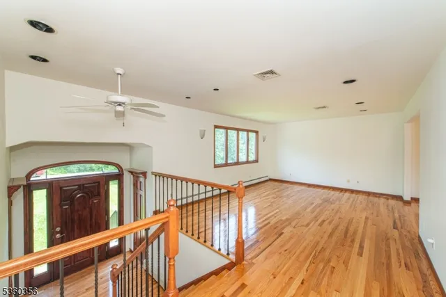 $999,000 | 36 Bellows Lane, Montville, NJ 07082