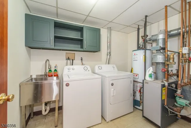 $999,000 | 36 Bellows Lane, Montville, NJ 07082