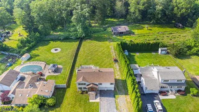 $999,000 | 36 Bellows Lane, Montville, NJ 07082