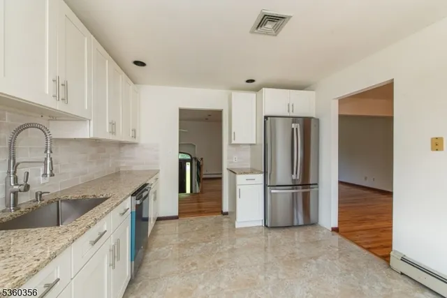 $999,000 | 36 Bellows Lane, Montville, NJ 07082