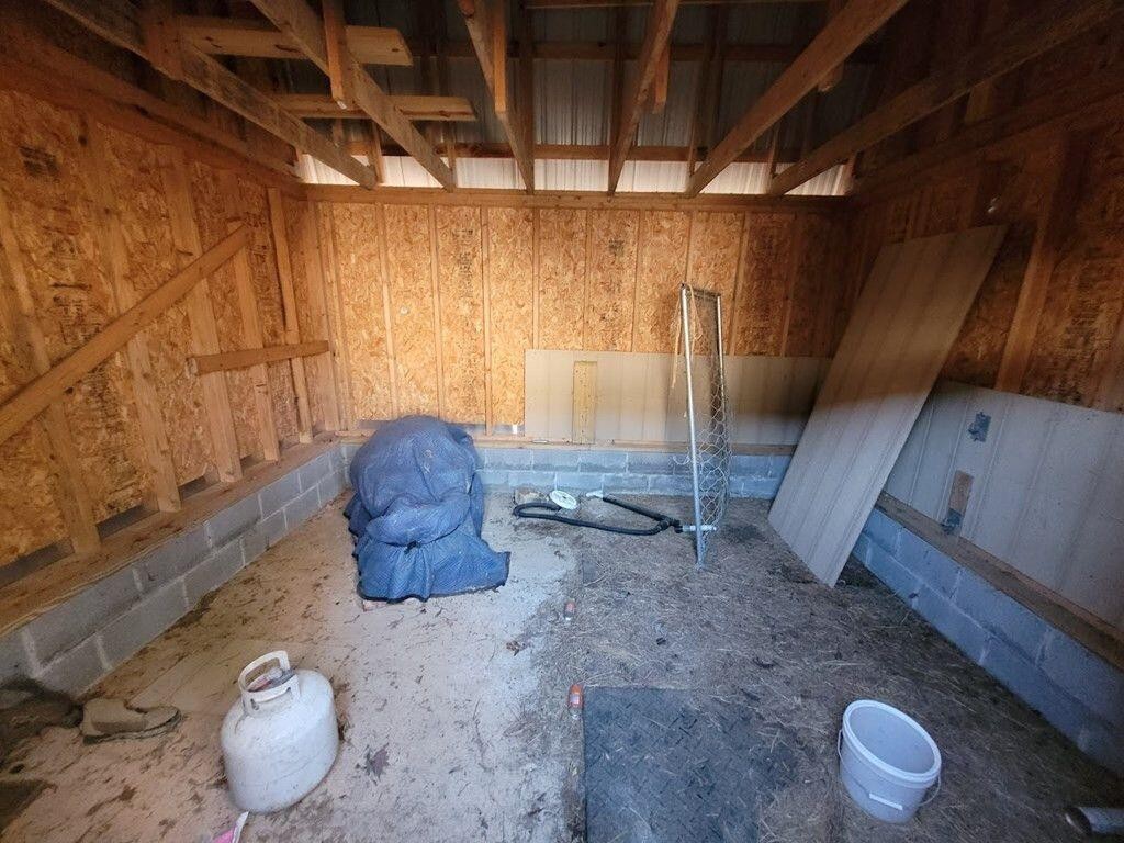 145 Crawford Stiles Road Farner, TN 37333 - Photo 20 of 45 a room with a table and chairs