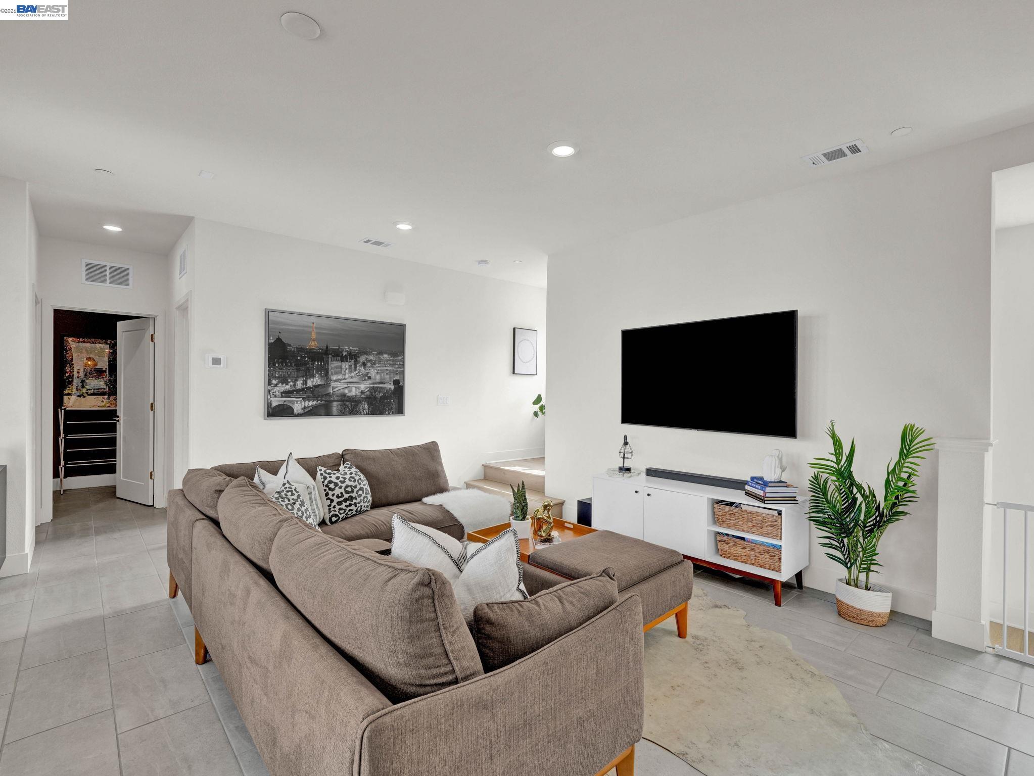 37457 Salt Grass Road Newark, CA 94560 - Photo 11 of 46