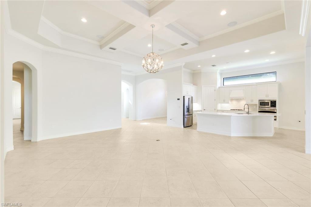 6419 Vivaldi Court Naples, FL 34113 - Photo 13 of 28