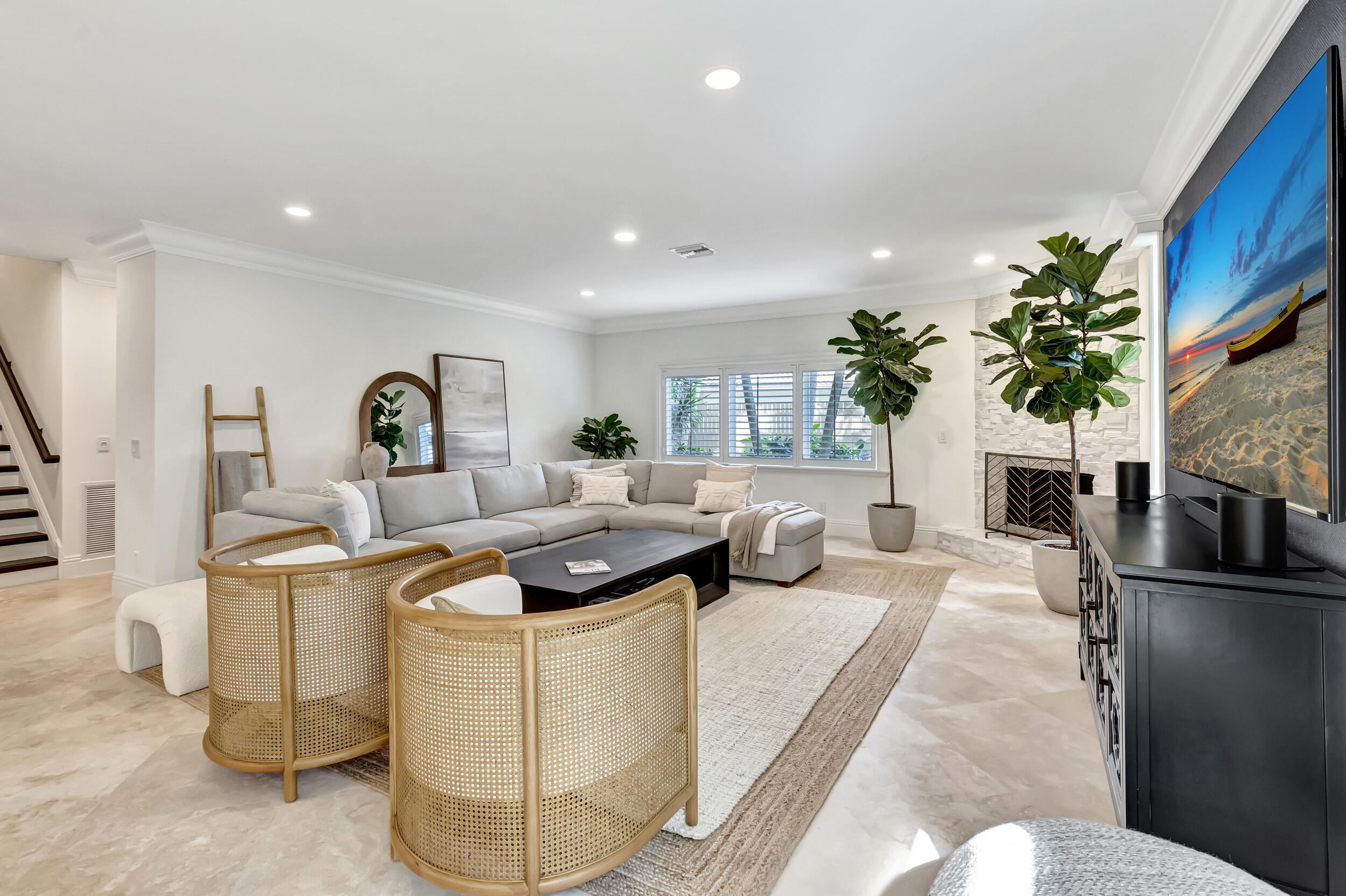 301 Southwest 15th Street Boca Raton, FL 33432 - Photo 24 of 65 Family room