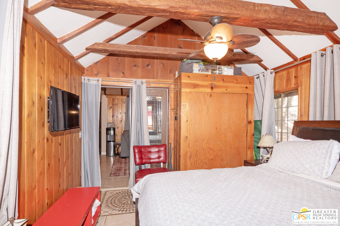 76 7 Oaks Road Angelus Oaks, CA 92305 - Photo 16 of 35