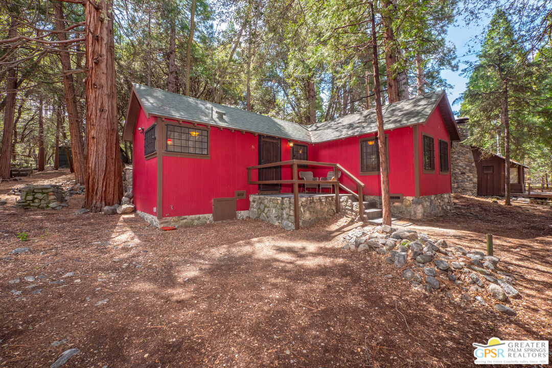 76 7 Oaks Road Angelus Oaks, CA 92305 - Photo 34 of 35