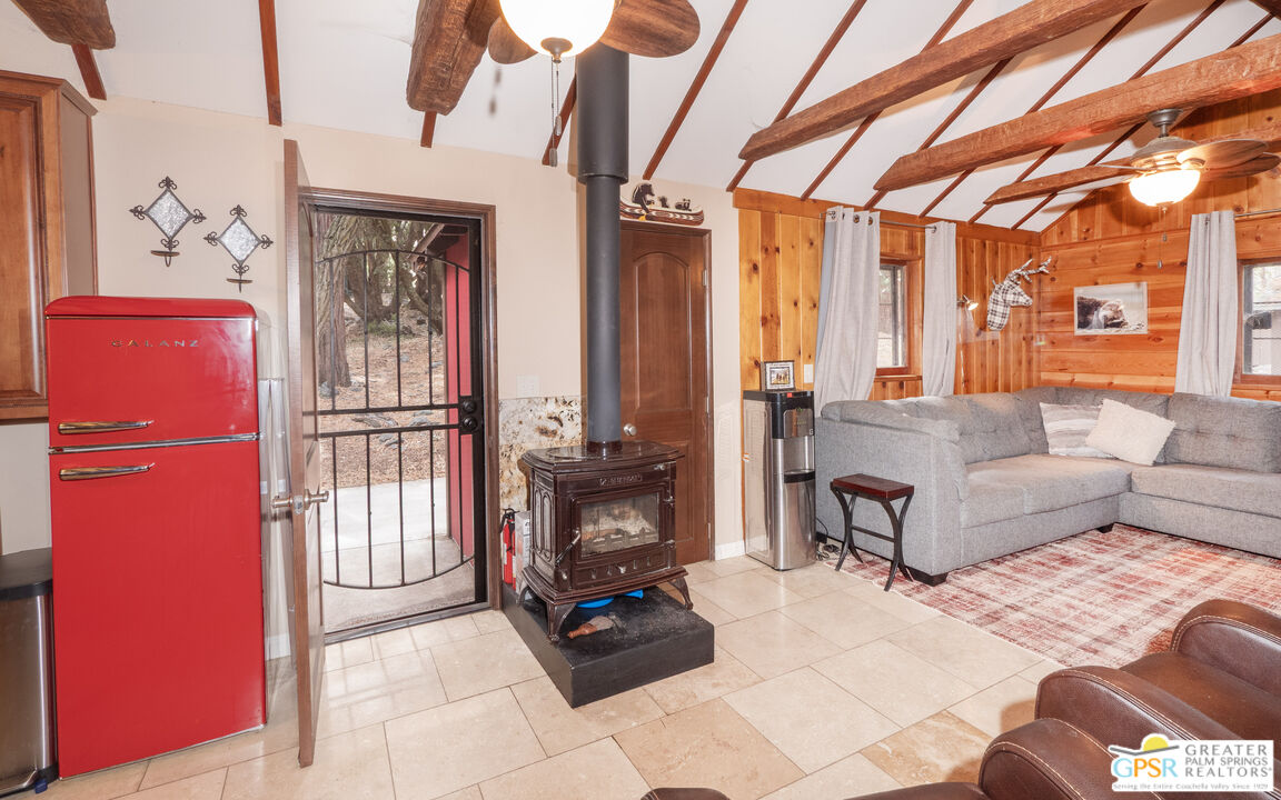 76 7 Oaks Road Angelus Oaks, CA 92305 - Photo 4 of 35