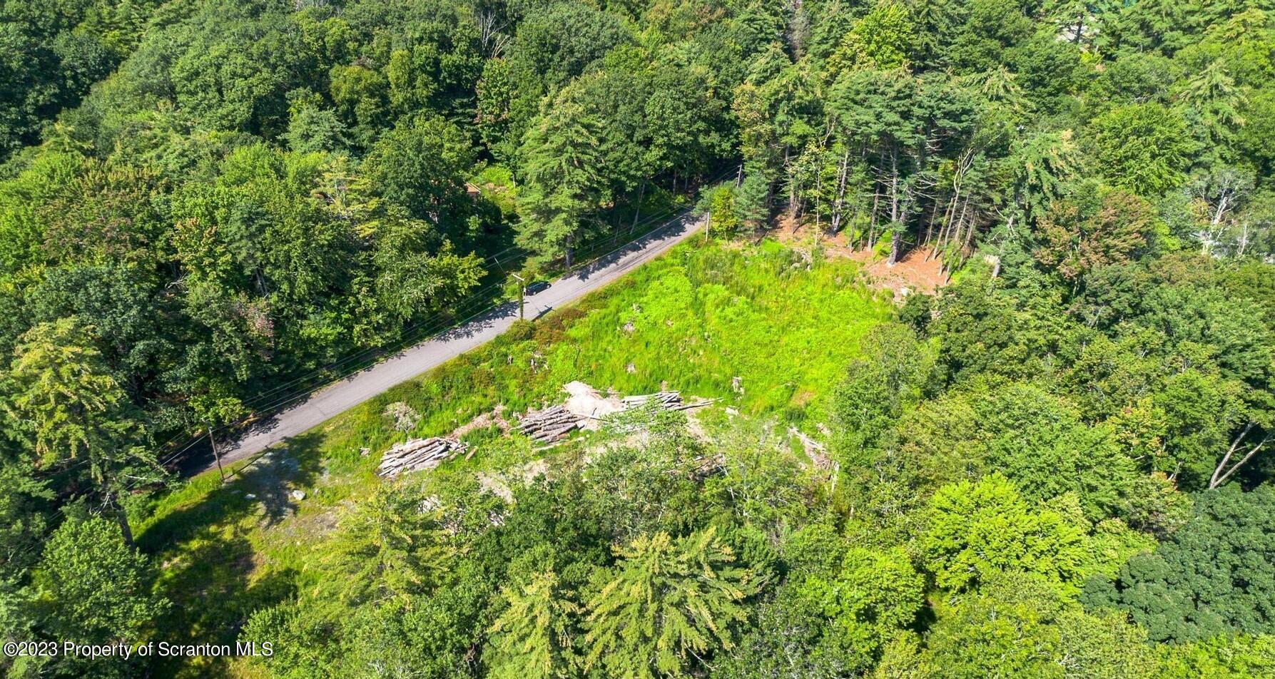 507 Rd Tafton Pa Tafton, PA 18464 - Photo 3 of 9 a view of a garden