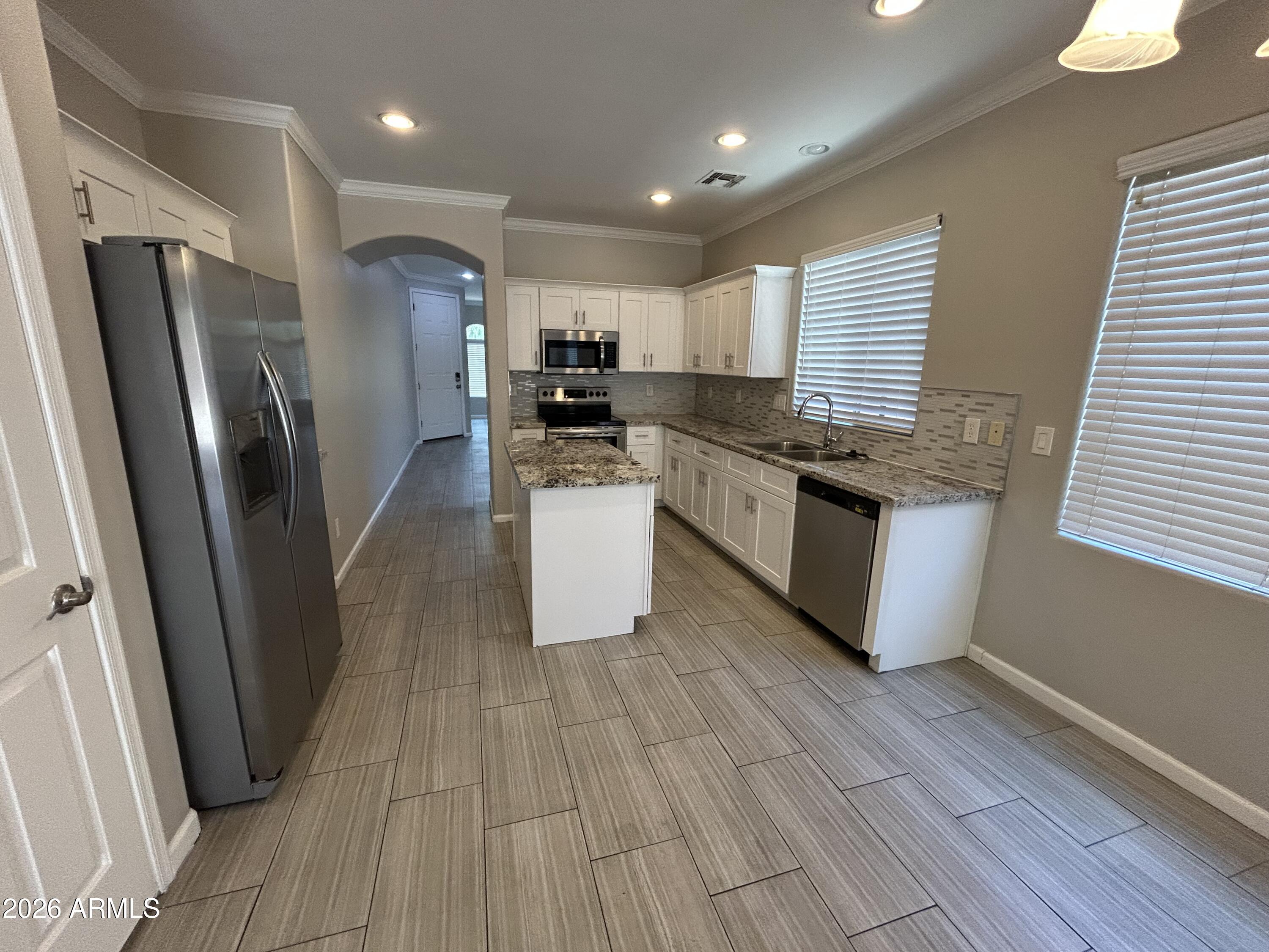 4568 East Murrieta Road Gilbert, AZ 85297 - Photo 6 of 19 IMG_0437