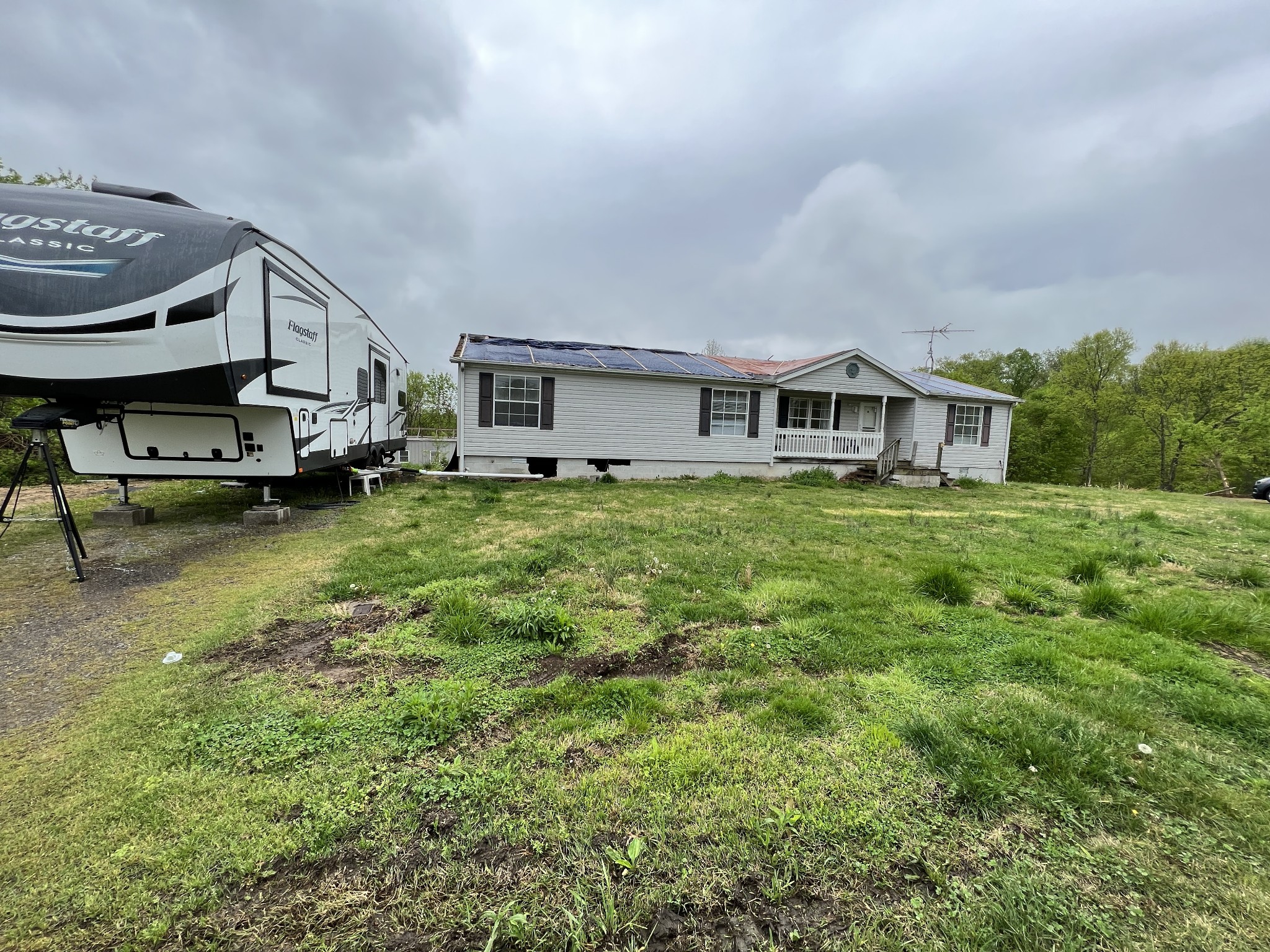 1743 Bumpus Mills Road Dover, TN 37058 - Photo 2 of 13 Gallery Image 2