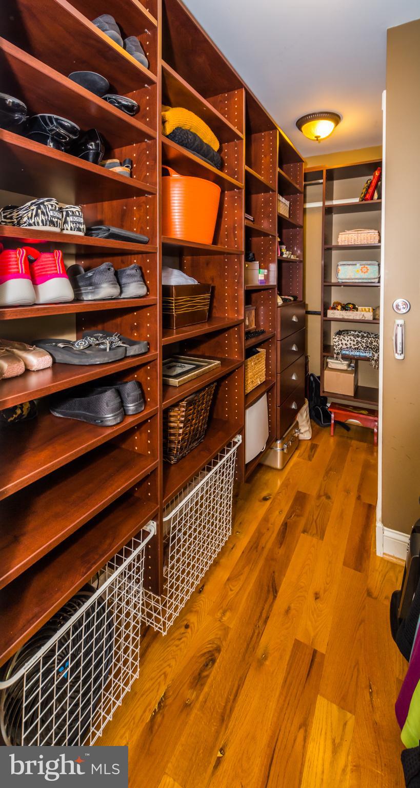 1273 Riverside Avenue Baltimore, MD 21230 - Photo 31 of 54 Master suite walk in closet!