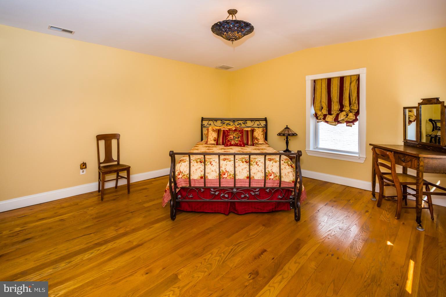 1273 Riverside Avenue Baltimore, MD 21230 - Photo 33 of 54
