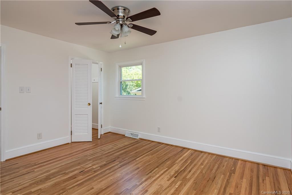 6022 Brookhaven Road, Unit 4 Charlotte, NC 28210 - Photo 12 of 29 Gallery Image 12