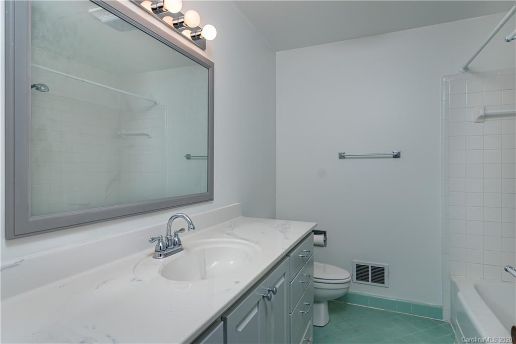 6022 Brookhaven Road, Unit 4 Charlotte, NC 28210 - Photo 19 of 29 Gallery Image 19