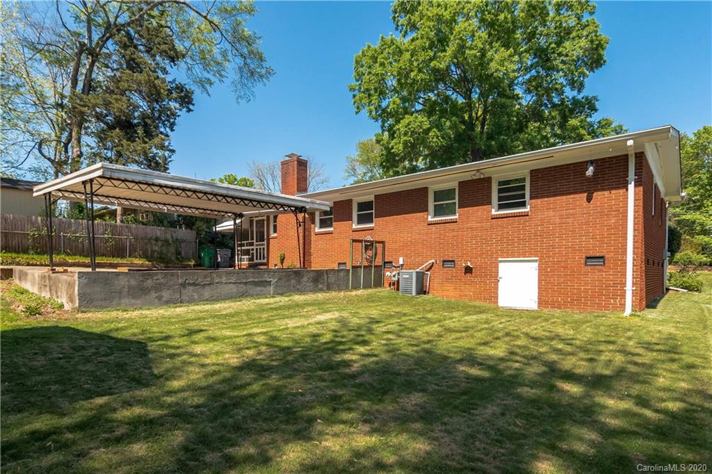 6022 Brookhaven Road, Unit 4 Charlotte, NC 28210 - Photo 27 of 29 Gallery Image 27