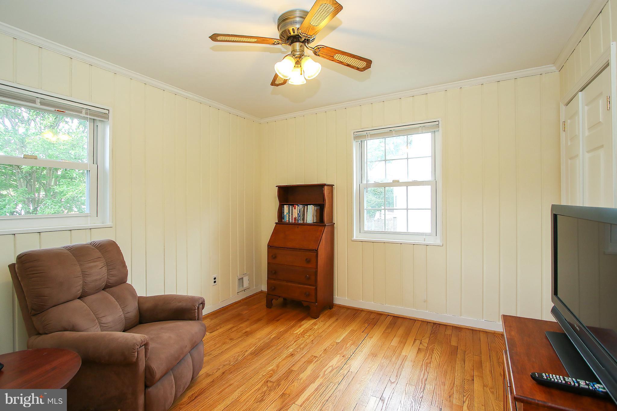 4714 Edgefield Road Bethesda, MD 20814 - Photo 14 of 29 Bedroom