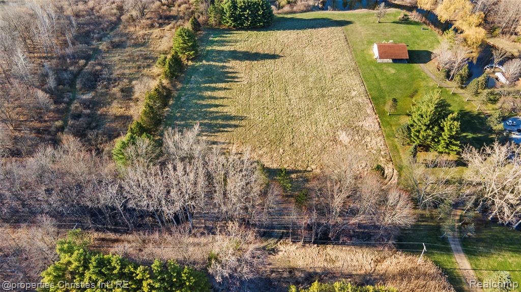 E East Hunters Creek Road Metamora, MI 48455 - Photo 1 of 11