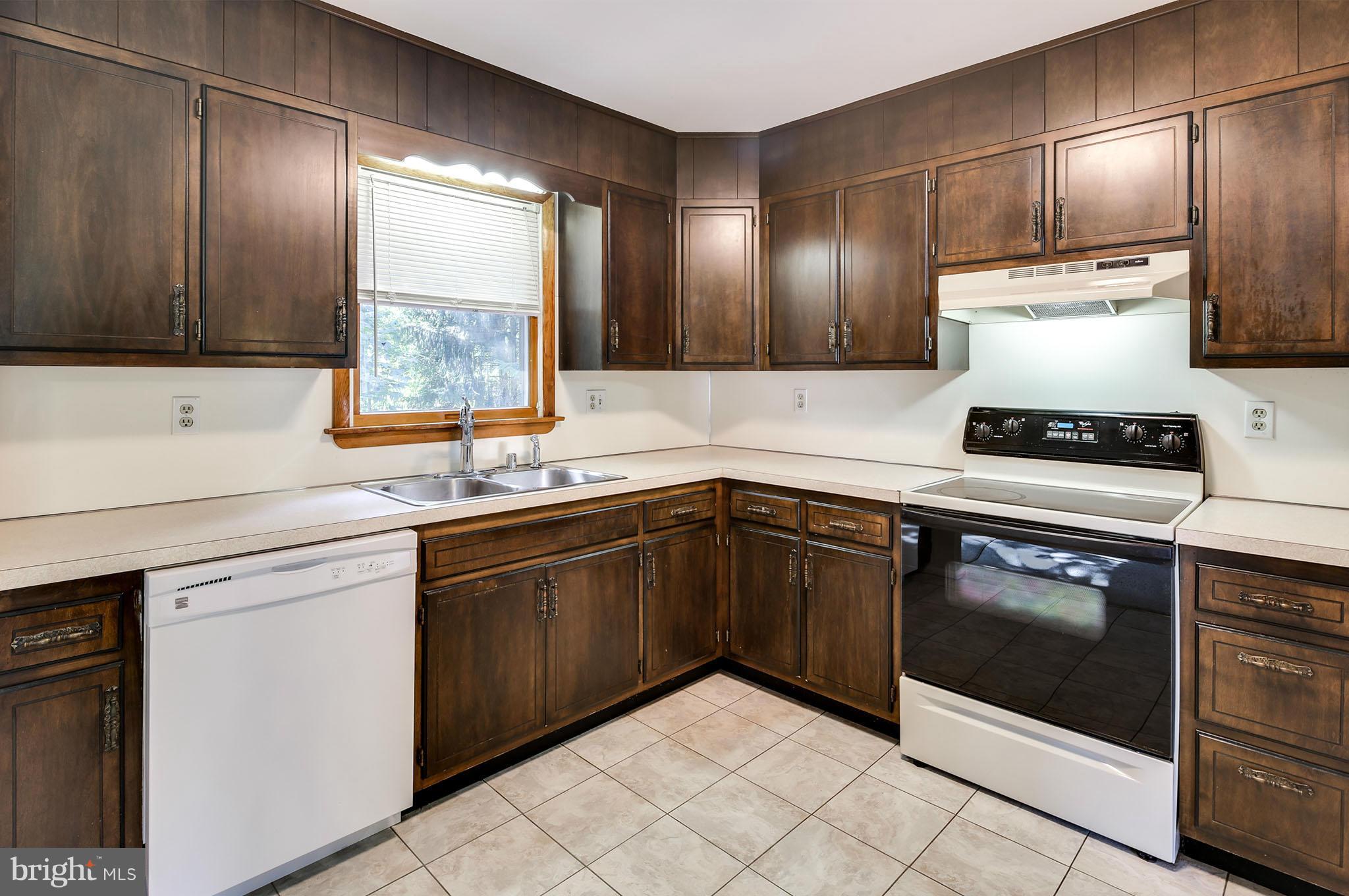 3307 Augusta Road Manchester, MD 21102 - Photo 13 of 30 Kitchen