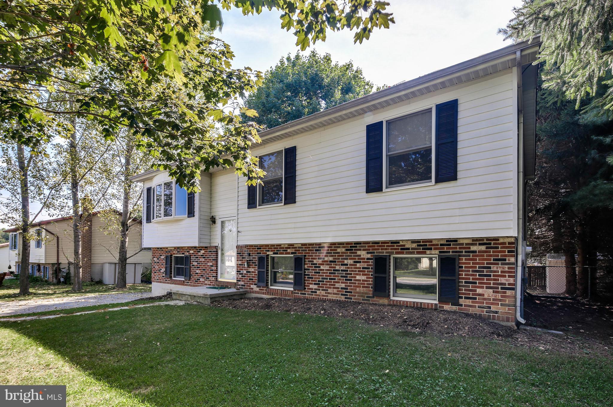 3307 Augusta Road Manchester, MD 21102 - Photo 3 of 30 Exterior (Front)