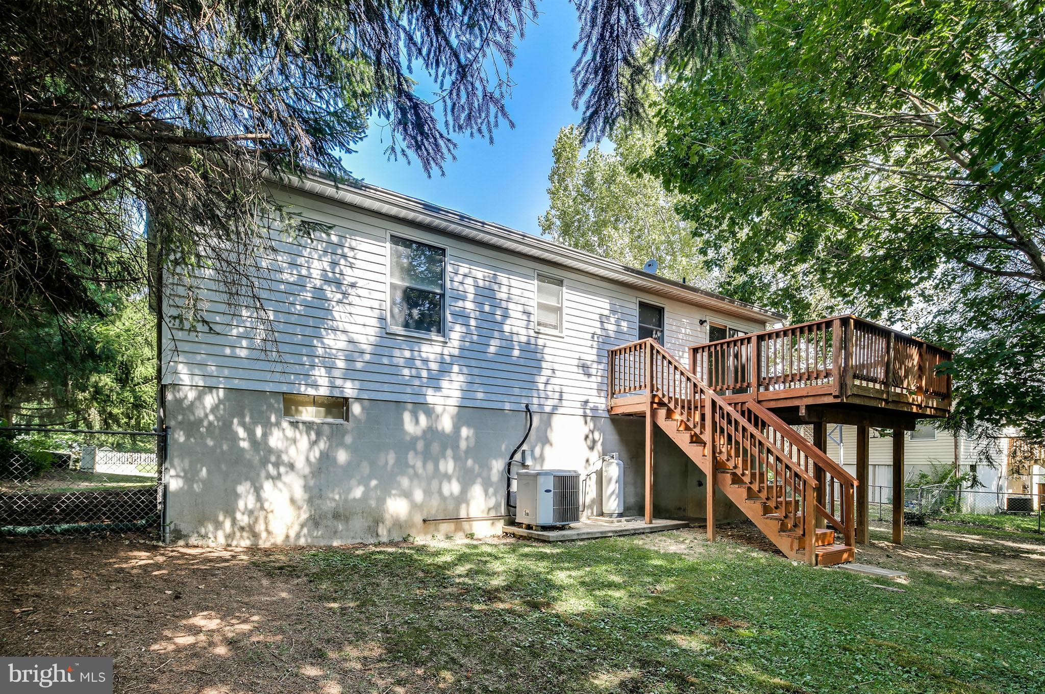 3307 Augusta Road Manchester, MD 21102 - Photo 27 of 30 Exterior (Rear)