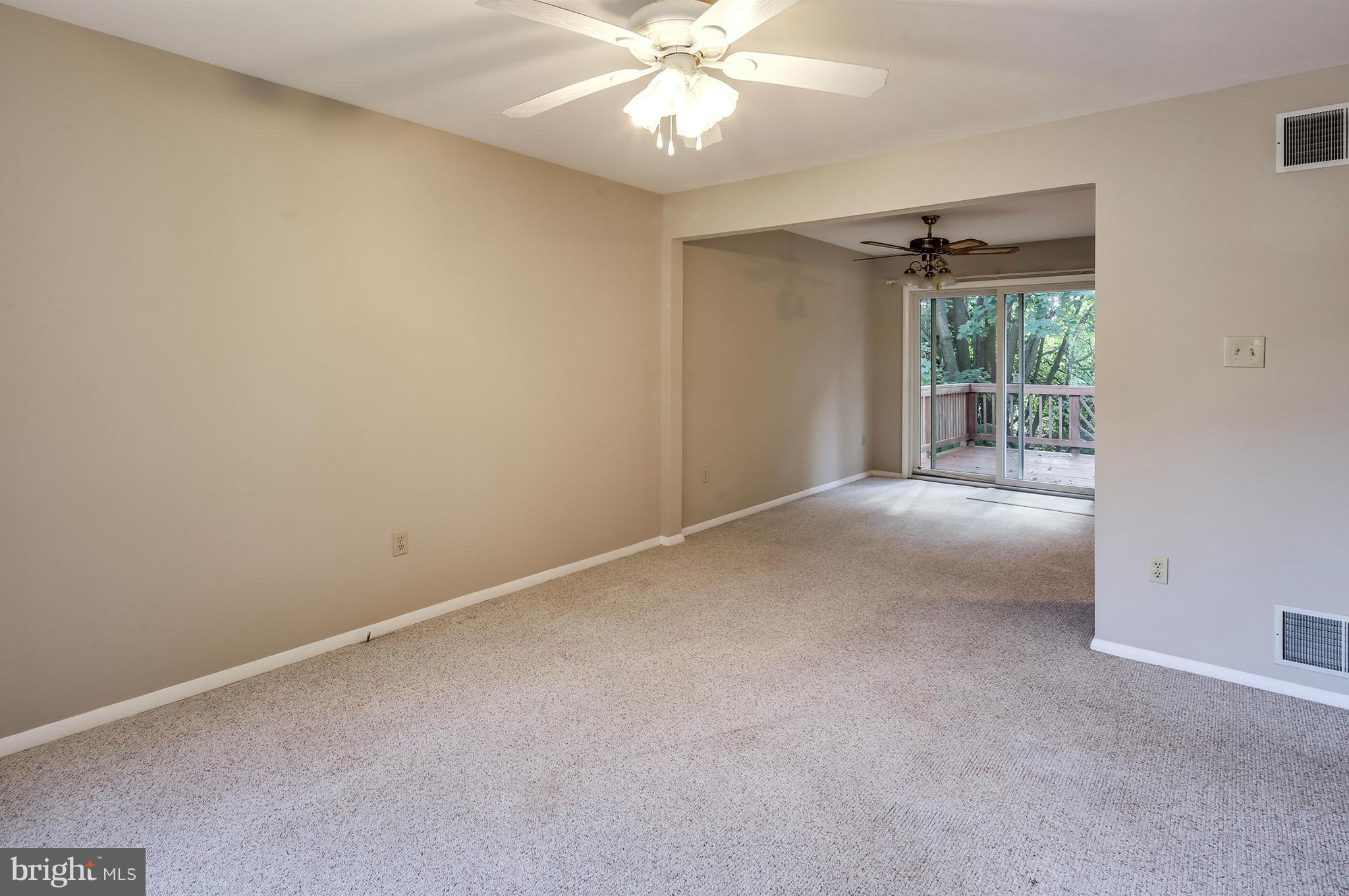 3307 Augusta Road Manchester, MD 21102 - Photo 7 of 30 Living Room