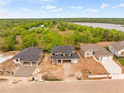 $709,085 | 25054 West 141st Street, Olathe, KS 66061