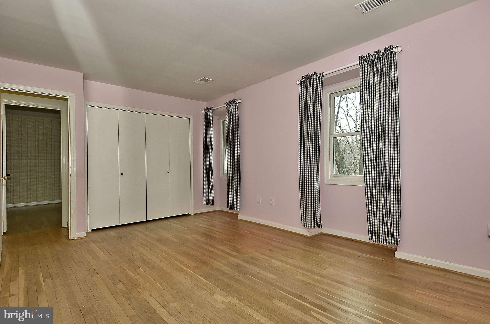 1815 Cranberry Lane Reston, VA 20191 - Photo 11 of 28 Bedroom