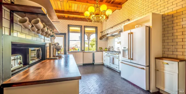 $920,000 | 705 Georgia Street, Vallejo, CA 94590