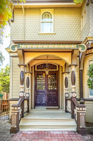 $920,000 | 705 Georgia Street, Vallejo, CA 94590