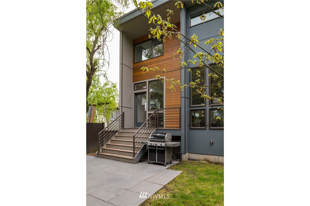 136 North 78th Street Seattle, WA 98103 - Photo 27 of 29 Gallery Image 27