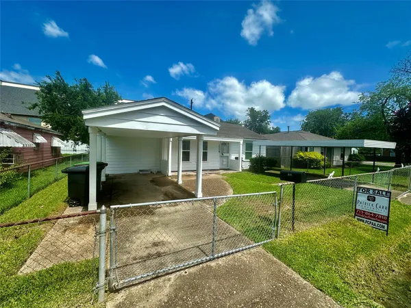 $399,000 | 1606 Walton Street, Houston, TX 77009