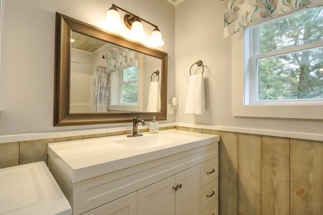 $899,000 | 123 Fire Ln 20 B, Eastbrook, ME 04634