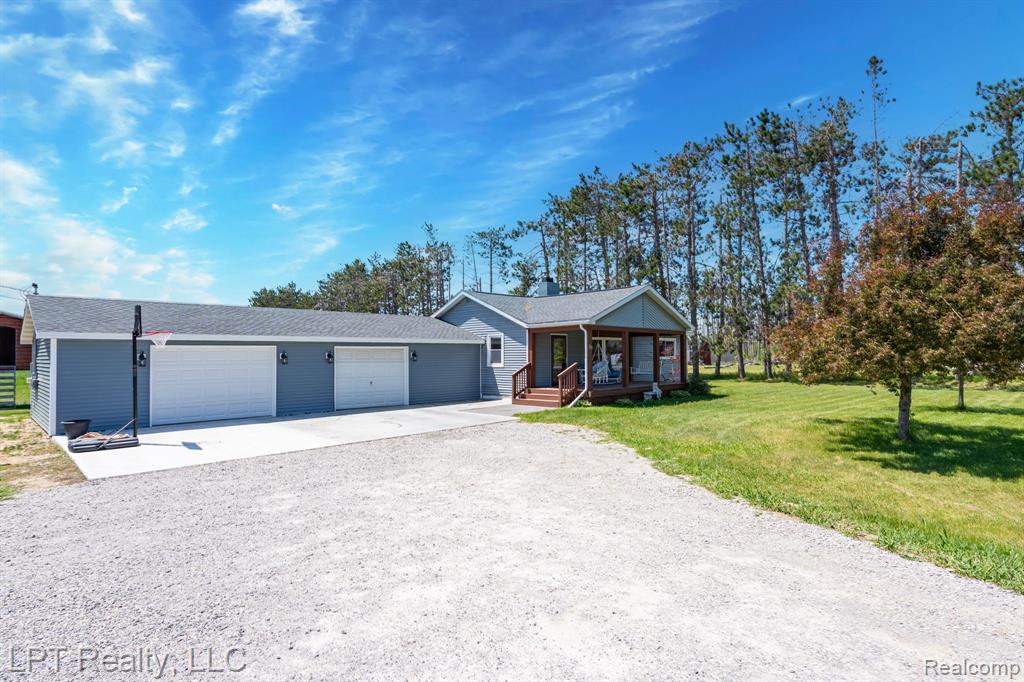 59 McCoy Road Gaylord, MI 49735 - Photo 10 of 42