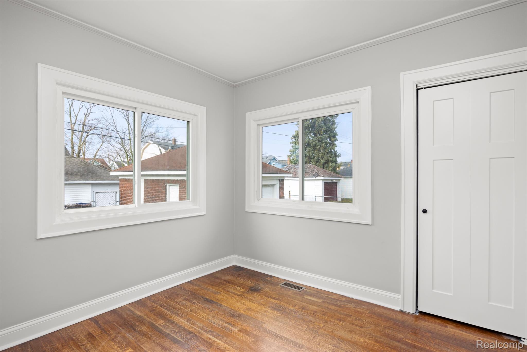 1415 Nottingham Road Grosse Pointe, MI 48230 - Photo 32 of 66 First floor BR 3