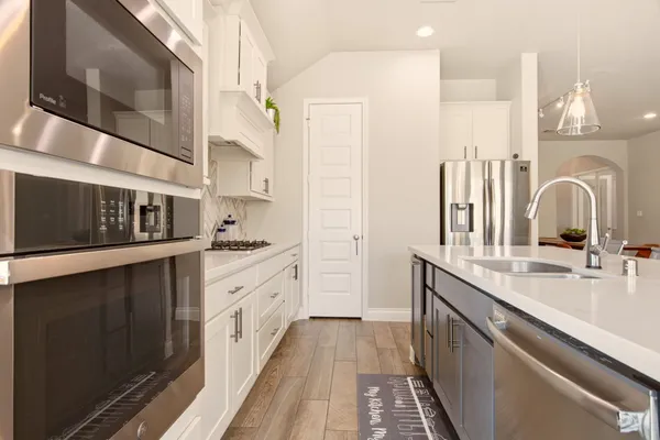 $3,600 | 4359 Croft Creek Drive, Spring, TX 77386