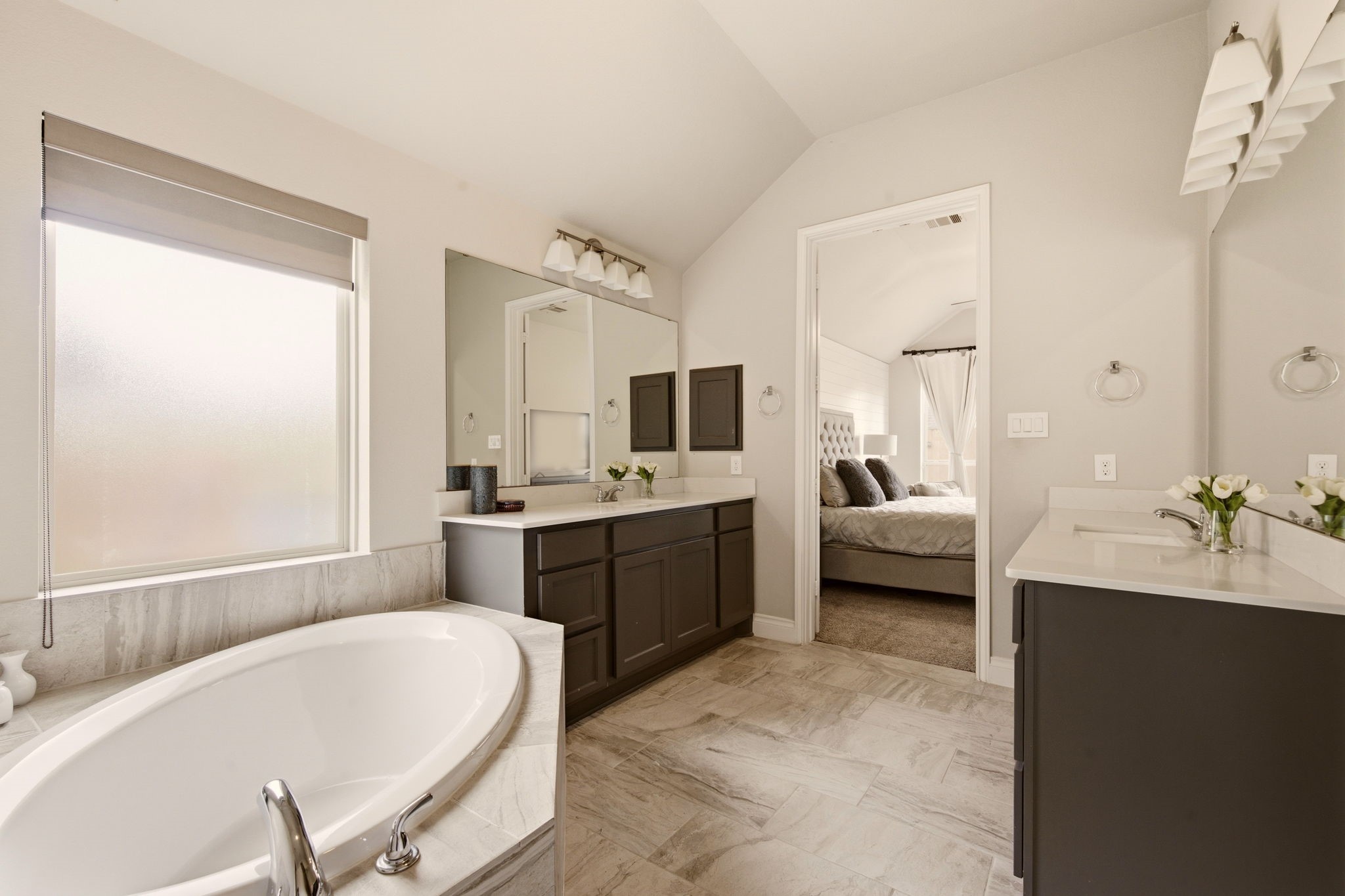 4359 Croft Creek Drive Spring, TX 77386 - Photo 29 of 46 a large white tub sitting in a bathroom