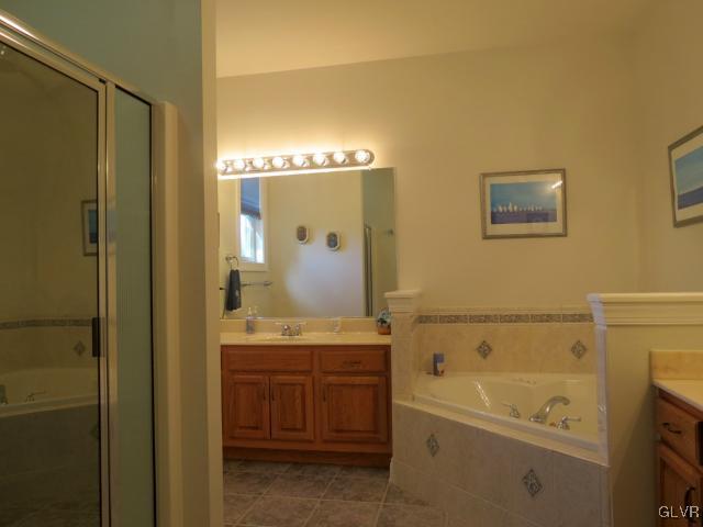 4862 Lanark Road Center Valley, PA 18034 - Photo 17 of 26 Master Bathroom w/ 2 Vanities, Soaking Tub, and Sh