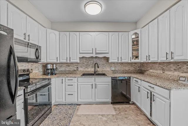 $649,900 | 346 Deer Ridge Drive, Harpers Ferry, WV 25425