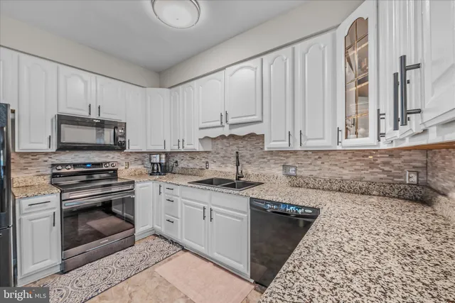 $649,900 | 346 Deer Ridge Drive, Harpers Ferry, WV 25425