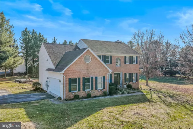 $649,900 | 346 Deer Ridge Drive, Harpers Ferry, WV 25425