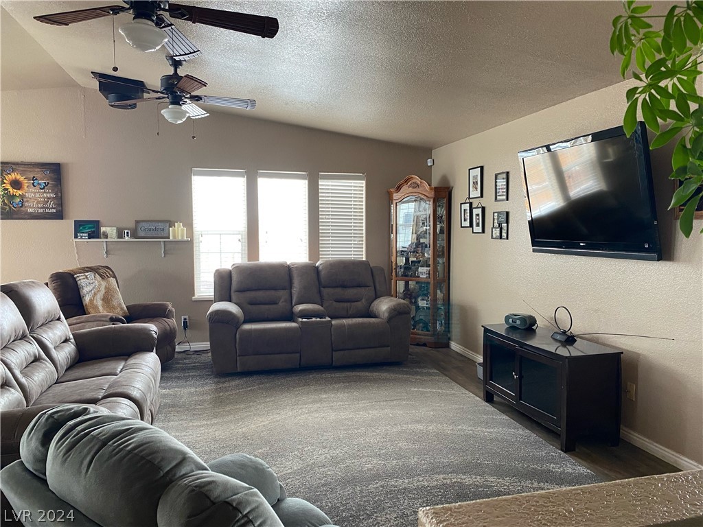 1405 Mill Street Ely, NV 89301 - Photo 3 of 18