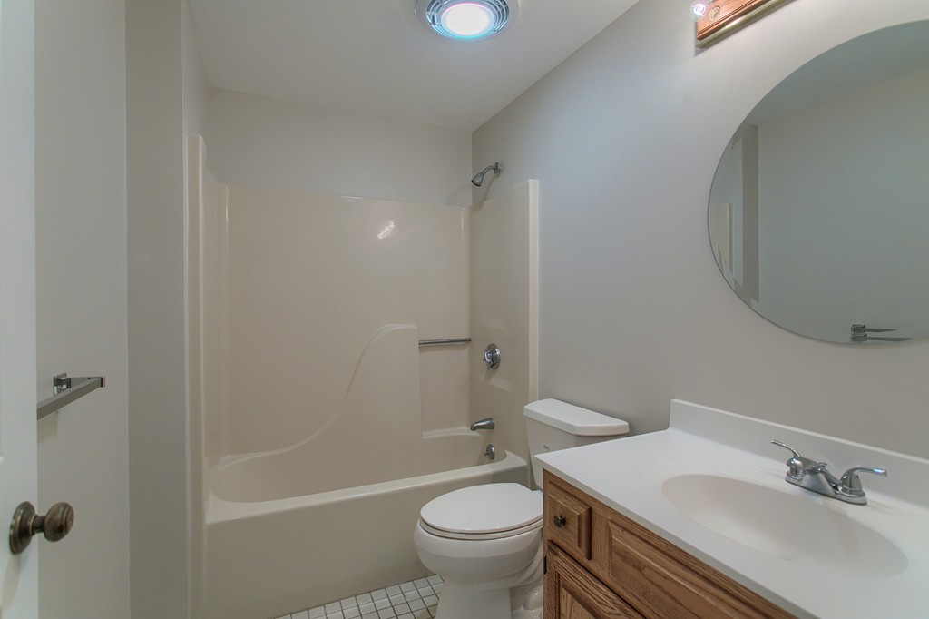 507 Ridgefield Circle, Unit D Clinton, MA 01510 - Photo 18 of 30 Gallery Image 18