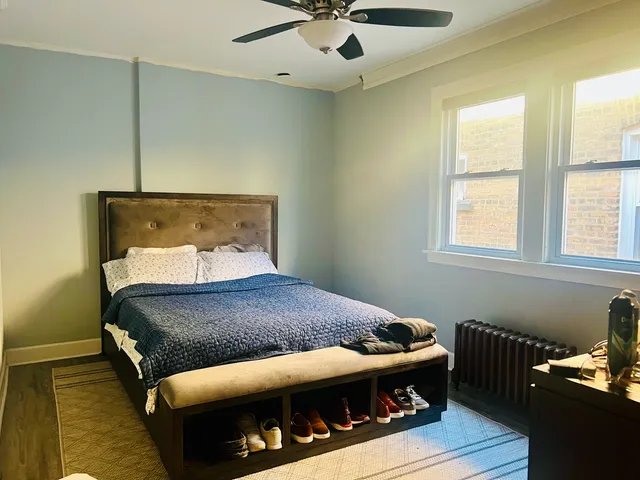 $2,000 | 1827 Gunderson Avenue, Unit TWO, Berwyn, IL 60402